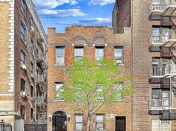 567 W 184th St, New York, NY 10033