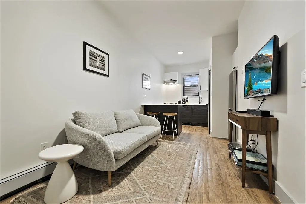 68 North 8th Street — Photo 2