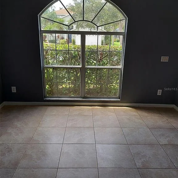 113 Harwood Cir — Photo 9