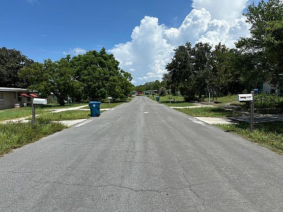 5th image of 1151 Newhope Rd
