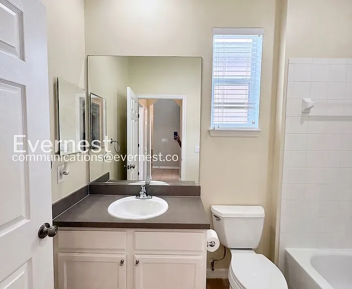 1361 Periwinkle Blue Way — Photo 15