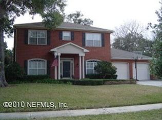 858 Point La Vista Rd N, Jacksonville, FL 32207