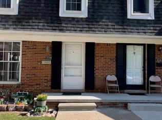 36348 Park Place Dr #133, Sterling Heights, MI 48310