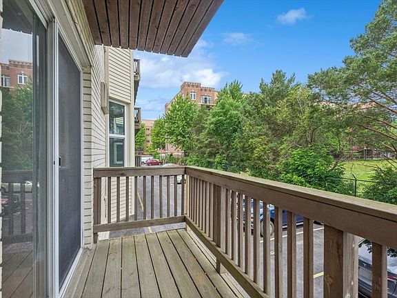 2nd image of 8232 Niles Center Rd APT 214