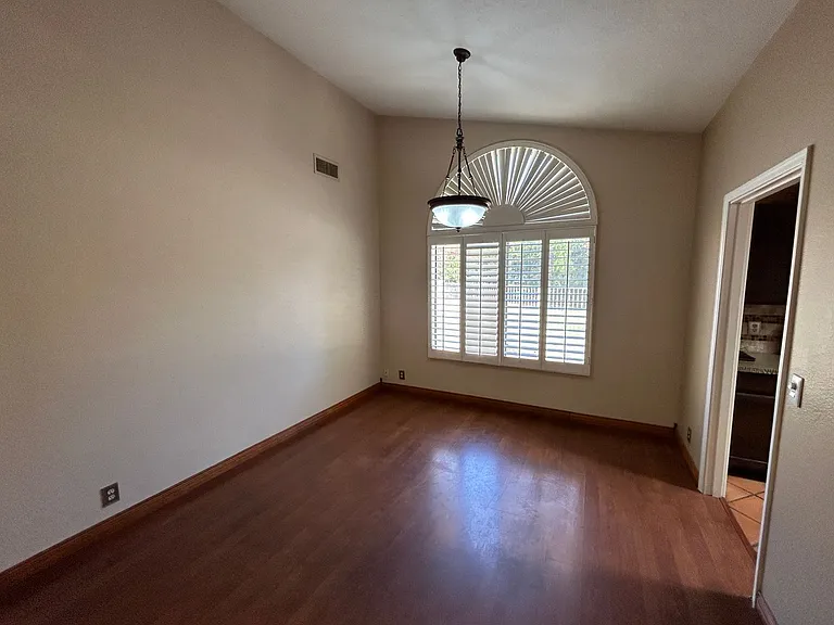 7511 W Kimberly Way — Photo 5