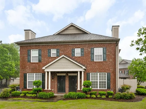 5269 Elston Ln, Virginia Beach, VA 23455