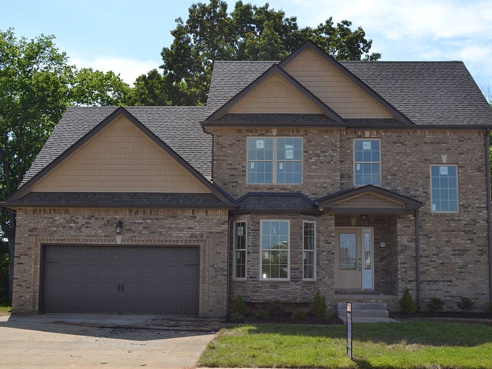 1st image of 740 Cavalier Dr