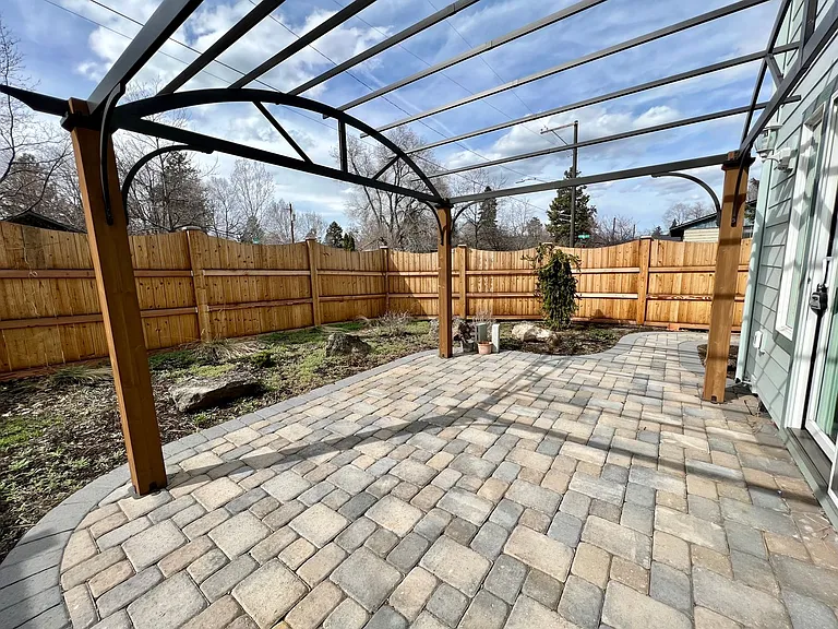 699 NW Florida Ave — Photo 22