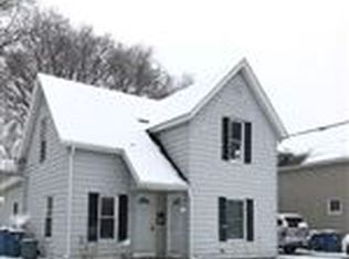 414 1/2 E Lawrence St, Mishawaka, IN 46545