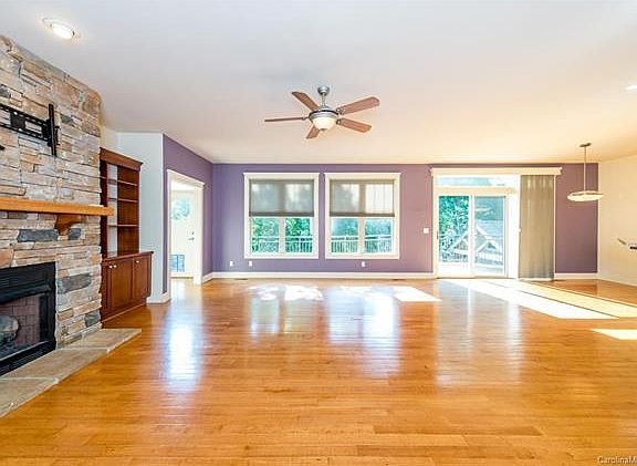 3rd image of 44 Kingsmill Ct