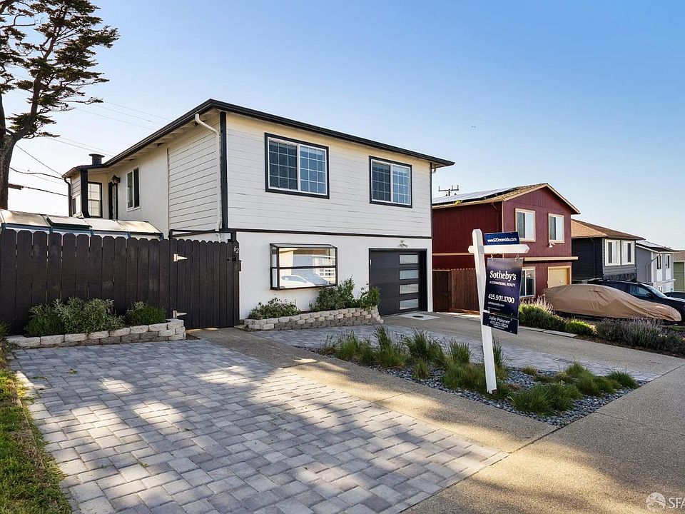 2nd image of 62 Oceanside Dr