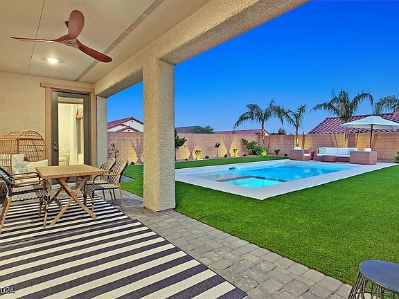 2nd image of 10935 Valdina Pines Ct