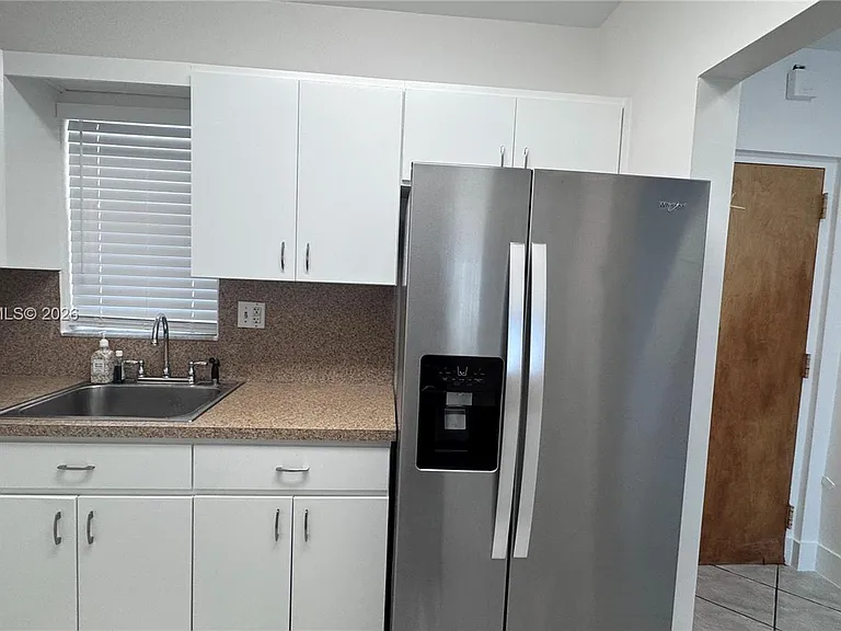 6090 W Flagler St #107 — Photo 18