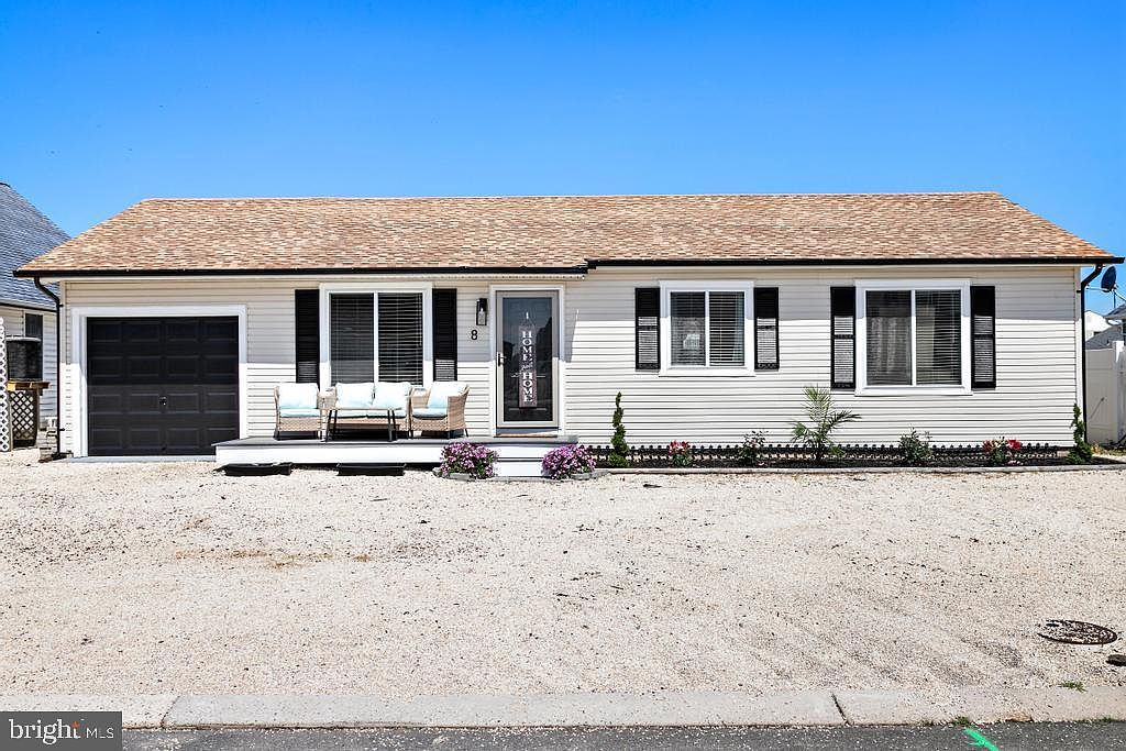 8 Diane Rd, Manahawkin, NJ 08050 Zillow