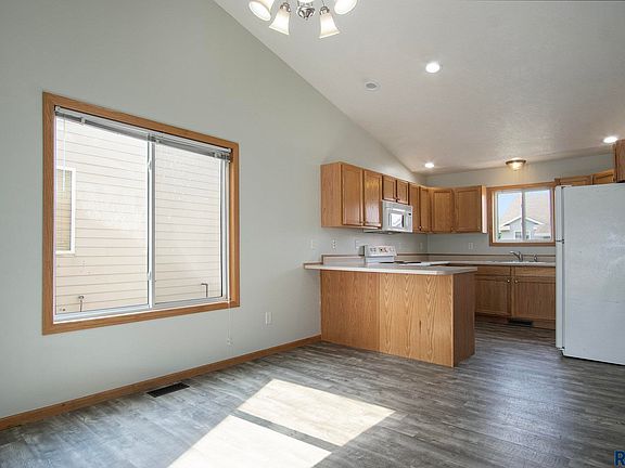 5th image of 3604 W Hughes Pl