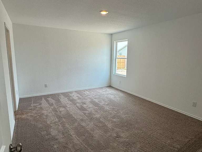 2303 Medusa Dr — Photo 8