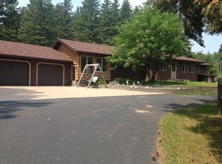 1 Heather Ln, Marquette, MI 49855