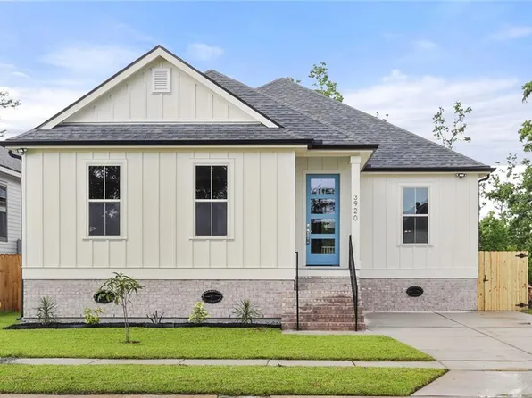 3920 Norwood Dr, Chalmette, LA 70043