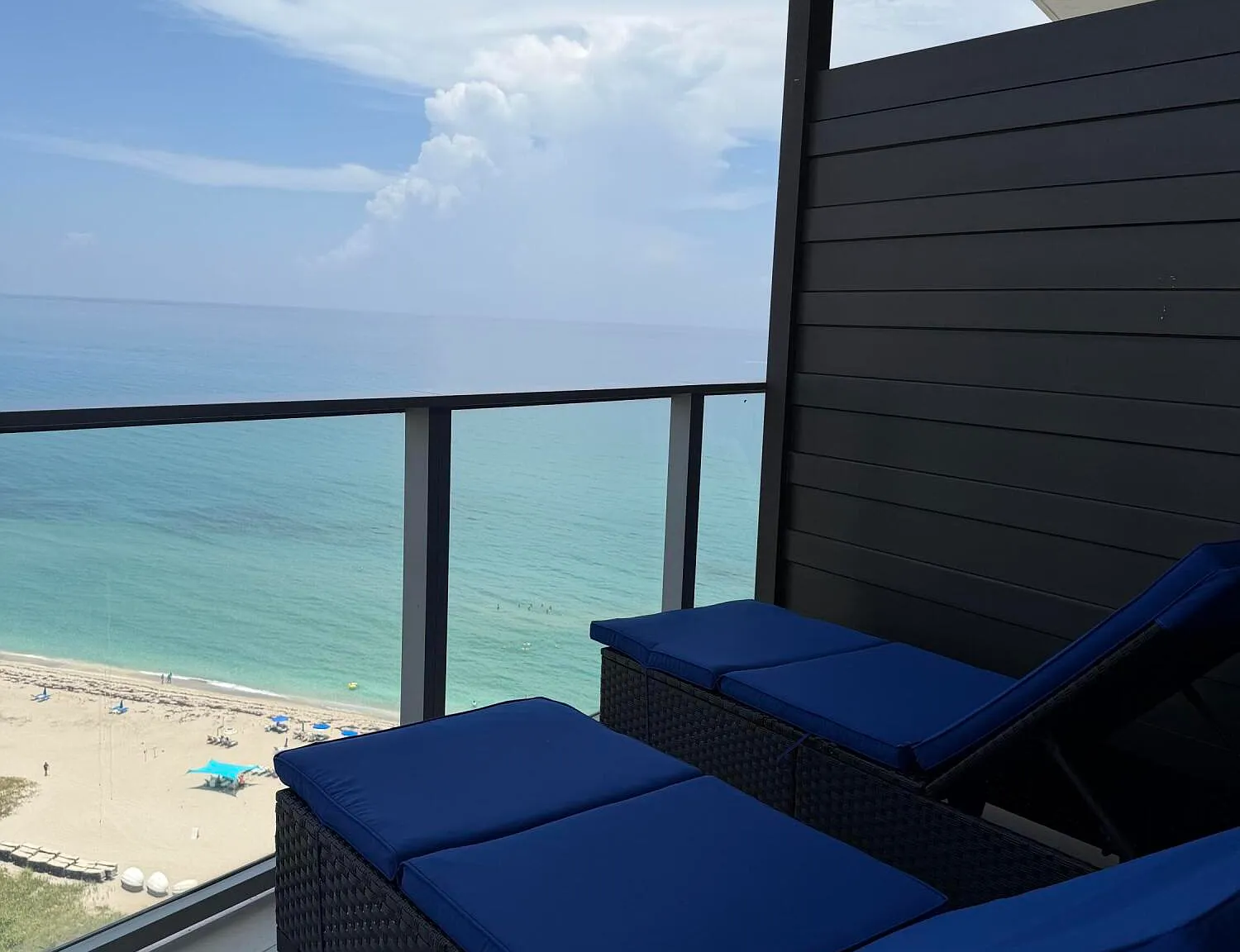 Amrit ocean — Photo 2