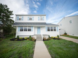504 N Burghley Ave, Ventnor, NJ 08406