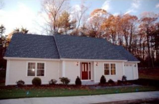 1st image of 2 Camden Ct