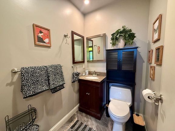 5th image of 33 Linda Vista Dr