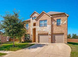 863 McCall Dr, Fate, TX 75087