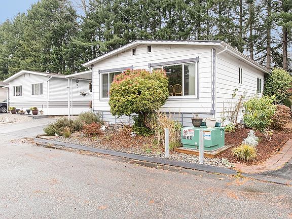 3rd image of 1840 160th St #297