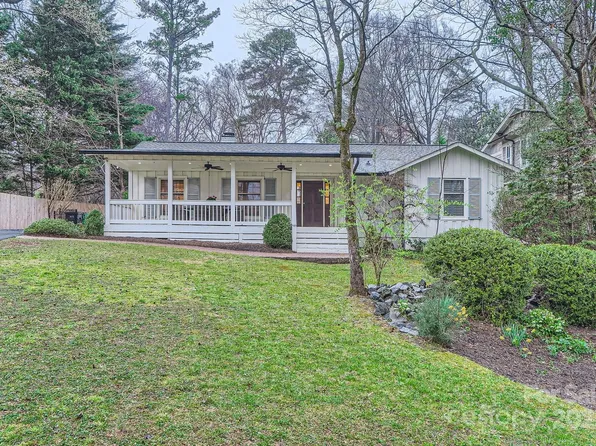 121 Wonderwood Dr, Charlotte, NC 28211