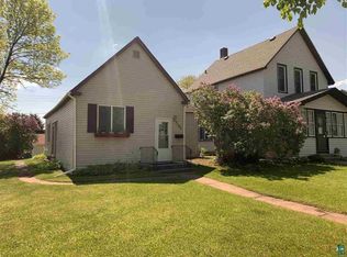 4102 W 4th St, Duluth, MN 55807