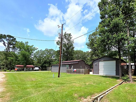2nd image of 330 Monte Carlo Rd