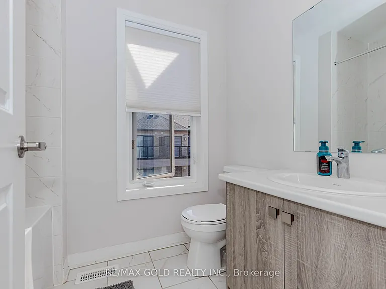 585 Colborne St #1007 — Photo 43
