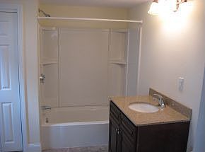 5th image of 87 Hampshire St