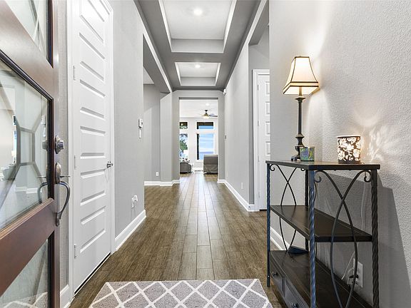 5th image of 15426 Jewel Lake Ln