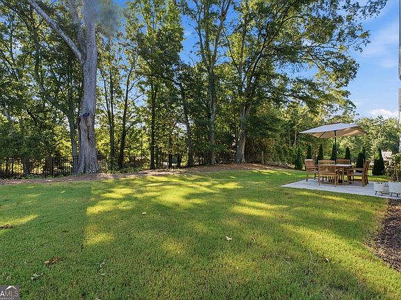 2nd image of 5045 Reserve Dr