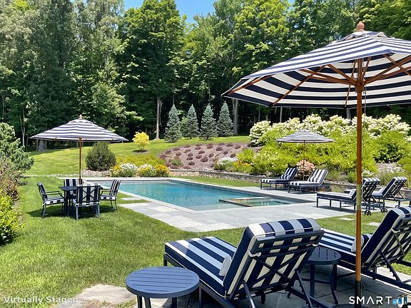 4th image of 18 Ranney Hill Road