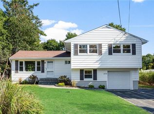 3570 Dane St, Shrub Oak, NY 10588