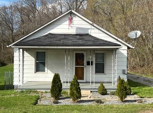 2020 Hoods Creek Pike, Ashland, KY 41101