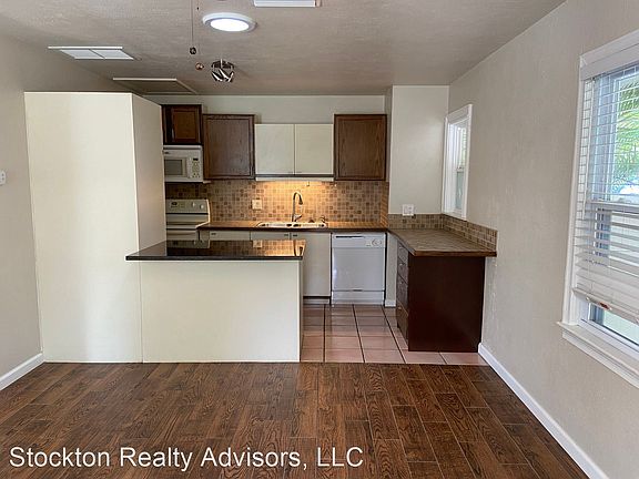 4th image of 510 Columbia Ct