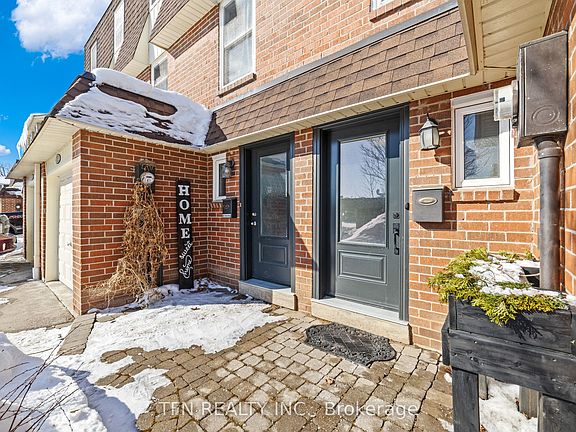 3rd image of 30 Heslop Rd #21