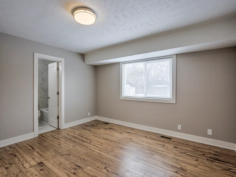 13511 Schirra St — Photo 16