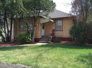 929 S Kline St, Aberdeen, SD 57401