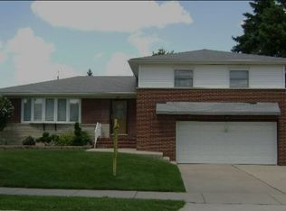 1207 Norwood Ave, Melrose Park, IL 60160
