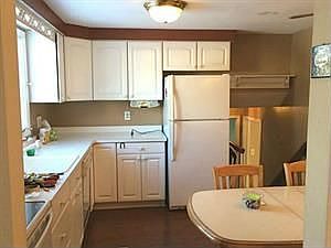 2nd image of 268 Oakbrook Dr