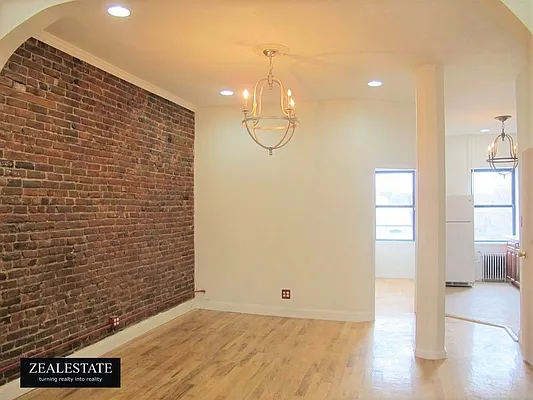 Rented by ZealEstate Group Inc | media 31