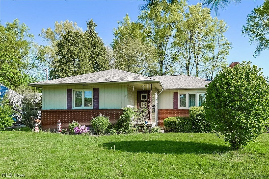 2992 Beal St NW, Warren, OH 44485 Zillow