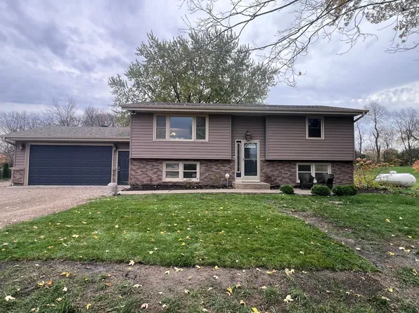 9808 Lily Pond Ln, Hamel, MN 55340