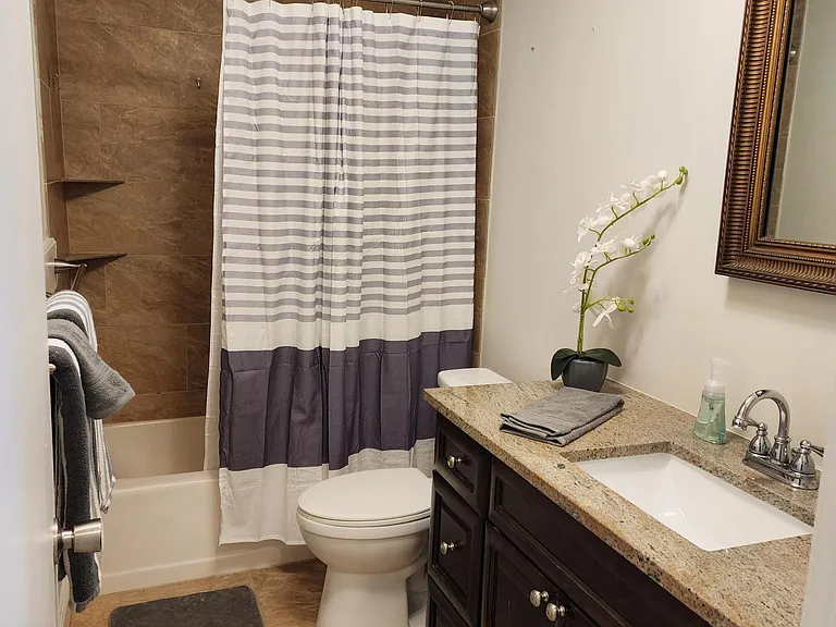 8559 SE Lyons Rd — Photo 3