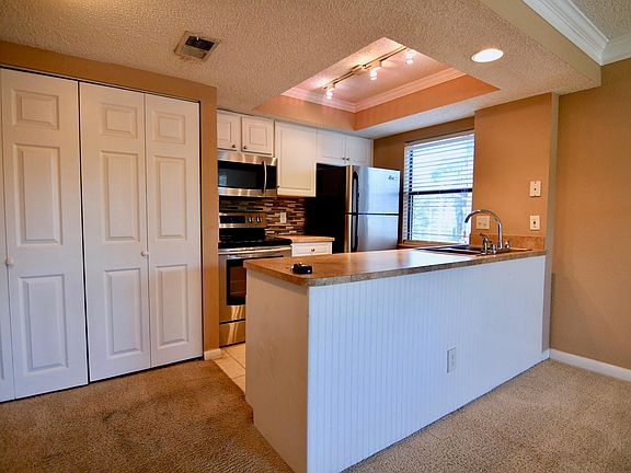 3rd image of 100 Fairway Park Blvd Unit 206