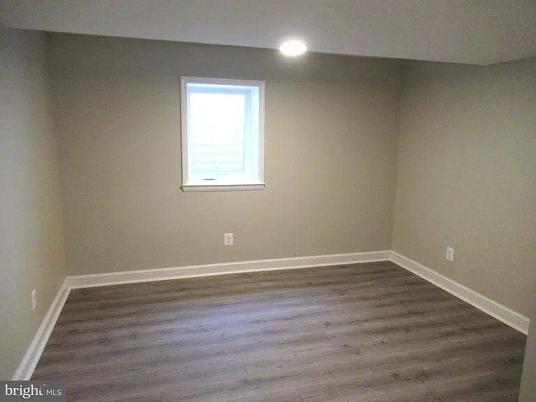 2142 N Stafford St #1 — Photo 22